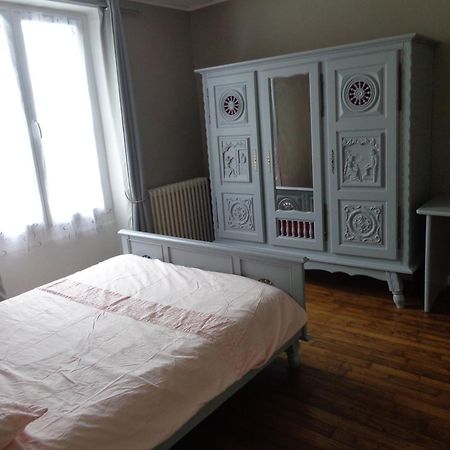 Chambre 1 Martine Hamadou Apartman Questembert Kültér fotó