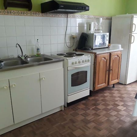 Chambre 1 Martine Hamadou Apartman Questembert Kültér fotó